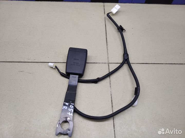 Ответная часть ремня безопасности RAV 4 2013