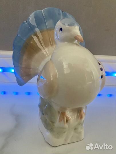 Статуэтка «Голубь» Редкость 18.5 см. Начало 60-х