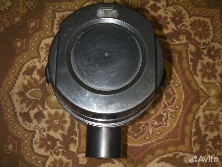 Термос с пневмонасосом Гейзер 2литра