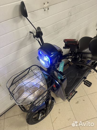 Электро скутер новый