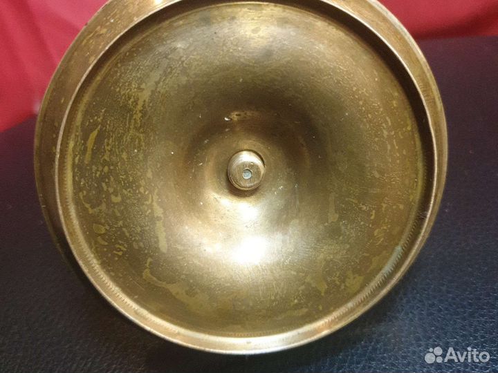 Старинный подсвечник