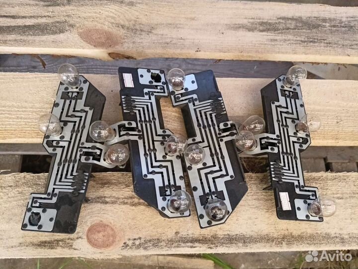 Плата задних фонарей renault symbol 1