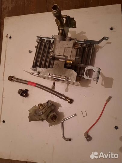 Запчасти на колонку Бош полуавтомат WR 10,13,15