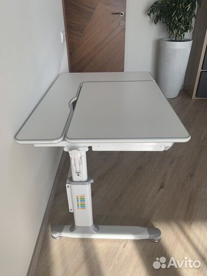 Стол парта Rifforma-100 серая