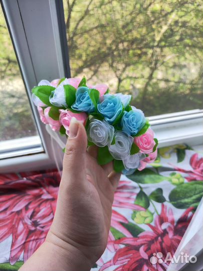 Венок на голову из цветов