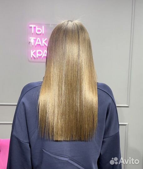 Кератиновое выпрямление волос