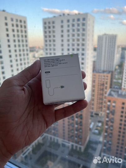 Apple 20w USB-C power adapter оригинал