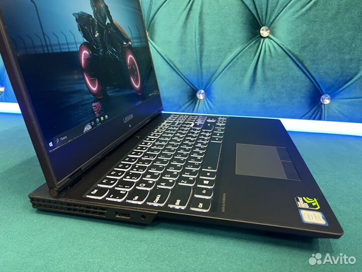 Игровой Lenovo Legion i5 GTX1050 FHD IPS 16GB