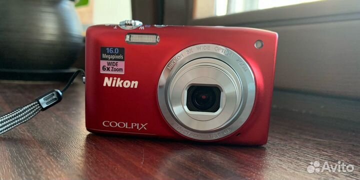 Компактный фотоаппарат Nikon Coolpix