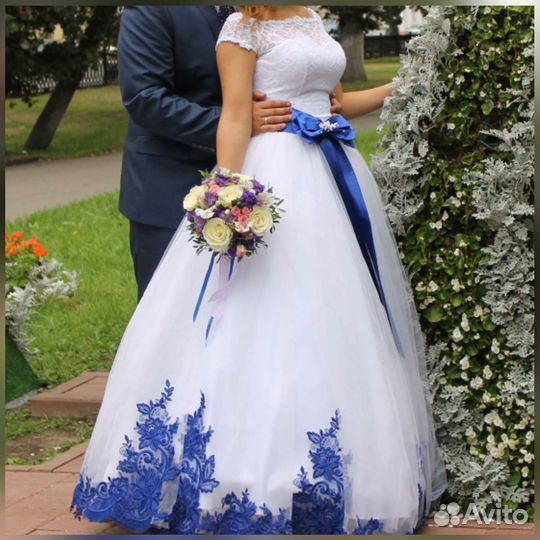 Платье свадебное