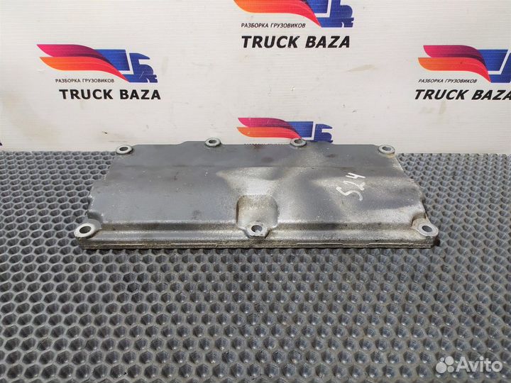 Крышка блока цилиндров