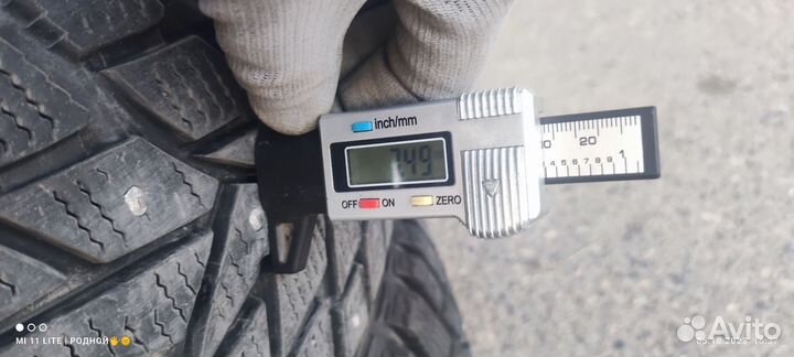 Dunlop SP Winter Ice 02 215/55 R17 98T