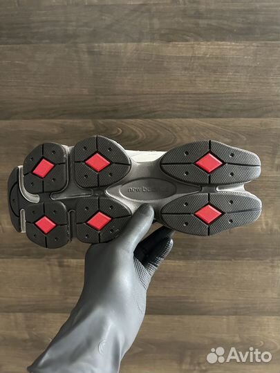 New Balance 9060 dark grey