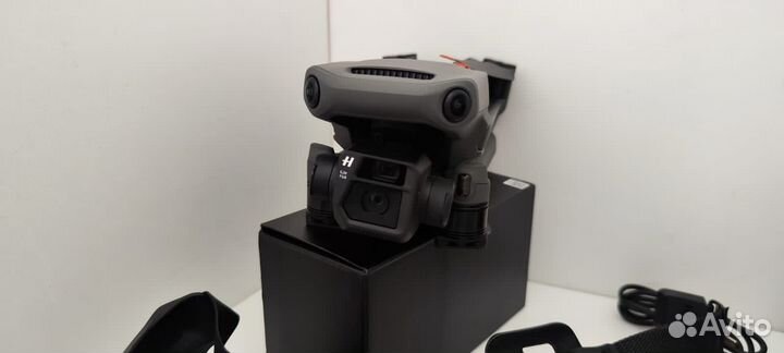 Продаю DJI Mavic 3 Fly More Combo