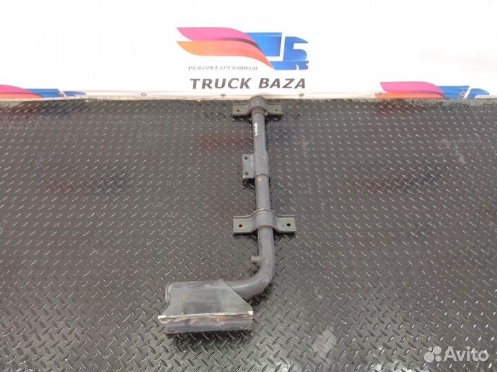 Кронштейн крыла переднего правого Iveco Stralis