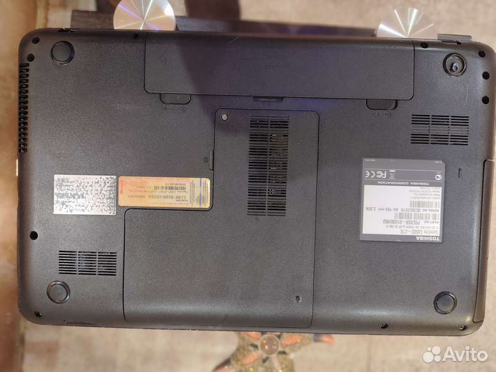 Ноутбук toshiba