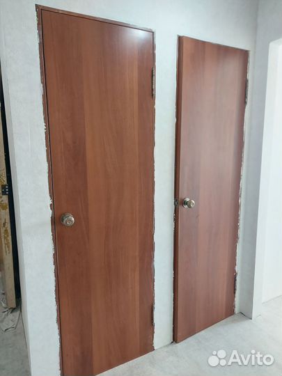 4 Межкомнатные двери бу с коробкой