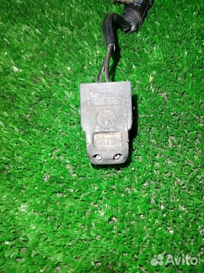 Форсунка стеклоомывателя Mercedes-Benz S320 W220