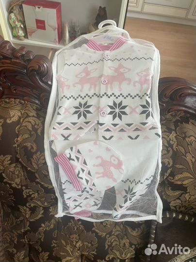 Продам детские вещи