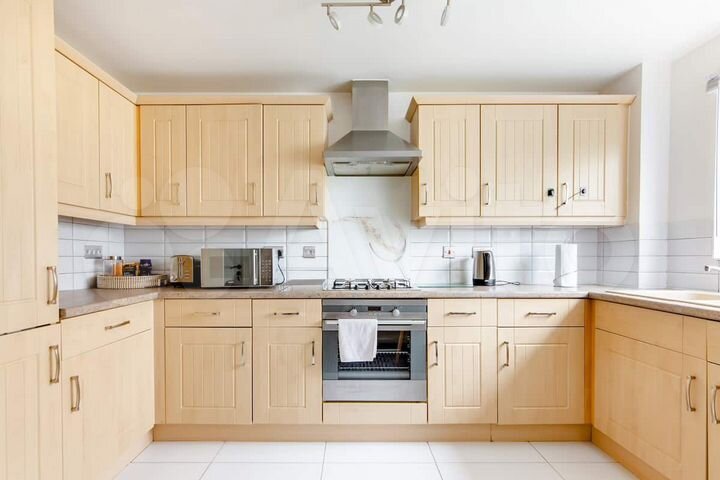 1-к. квартира, 43 м², 2/4 эт.