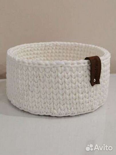 Корзина вязаная