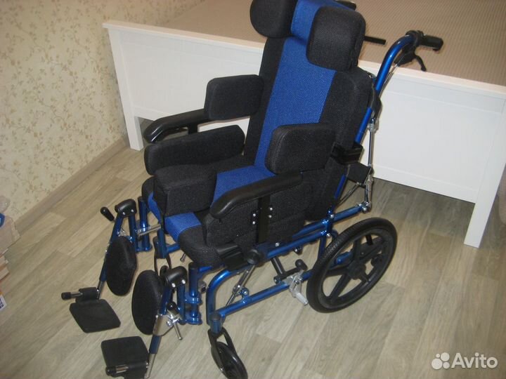 Кресло-коляска для детей страдающих дцп KY870lbhz