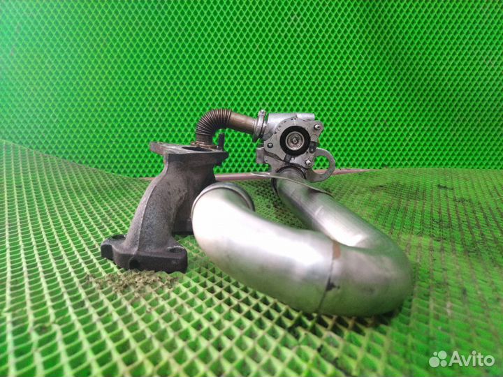 Коллектор с турбокомпрессором (турбиной) Renault