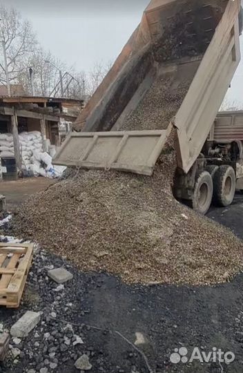 Щебень гравийный в наличии с доставкой