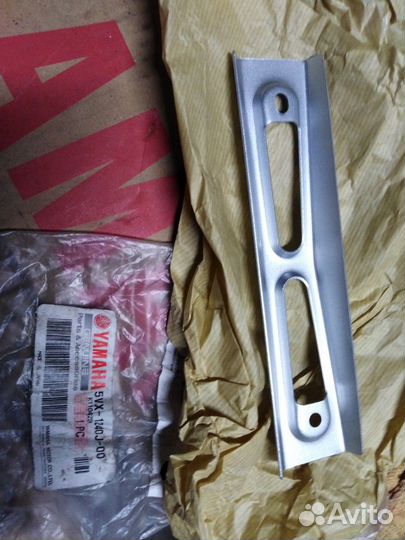 Новая оригинальная крышка радиатора Yamaha Fz6