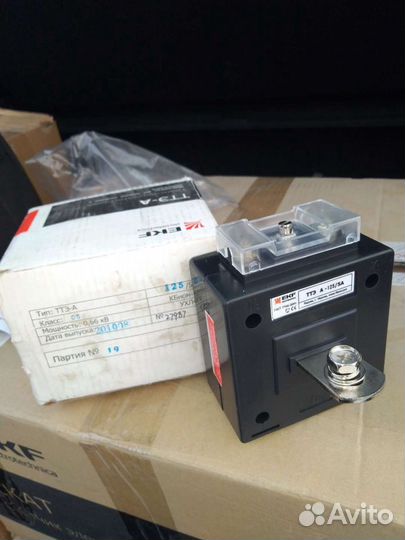 Трансформатор тока EKF разные