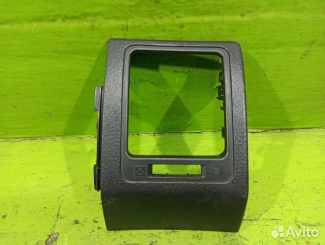 Накладка торпедо декоративная передняя левая