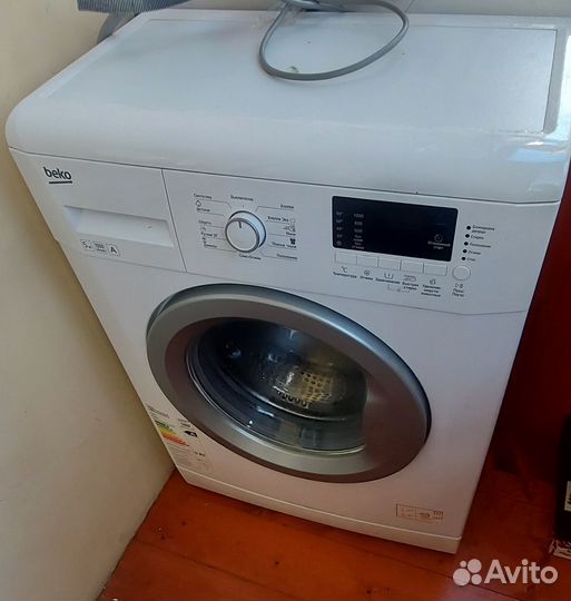 Стиральная машина автомат