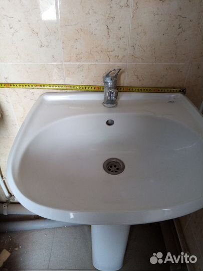 Раковина с тумбой бу