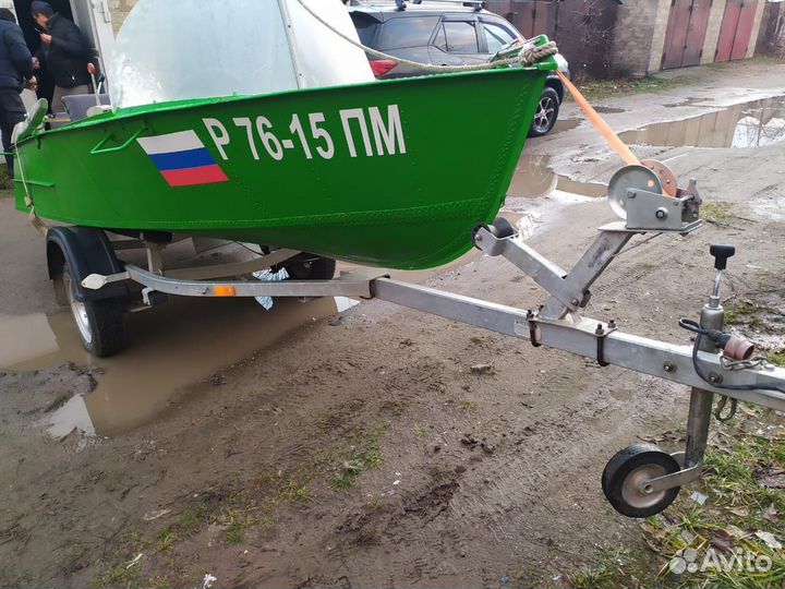 Лодка Мкм 15л.с. 4т с документами права не нужны