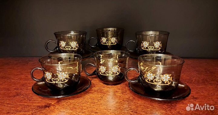 Чайный сервиз на 6 персон