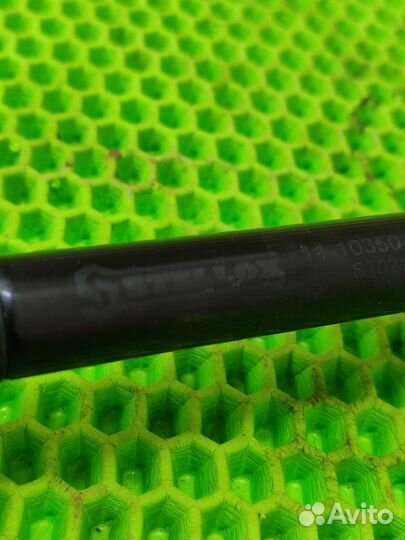 Упор крышки багажника Opel Astra H седан