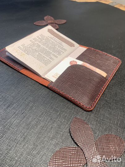 Обложка для документов и купюр Бордо