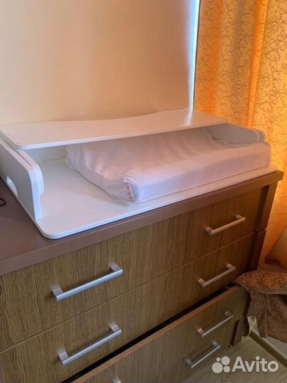 Пеленальная доска на комод