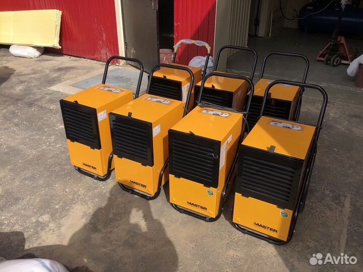 Осушитель воздуха Мастер 752 (47л/сутки)