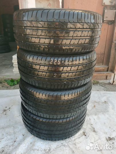 Pirelli P Zero 225/35 R19 89Z