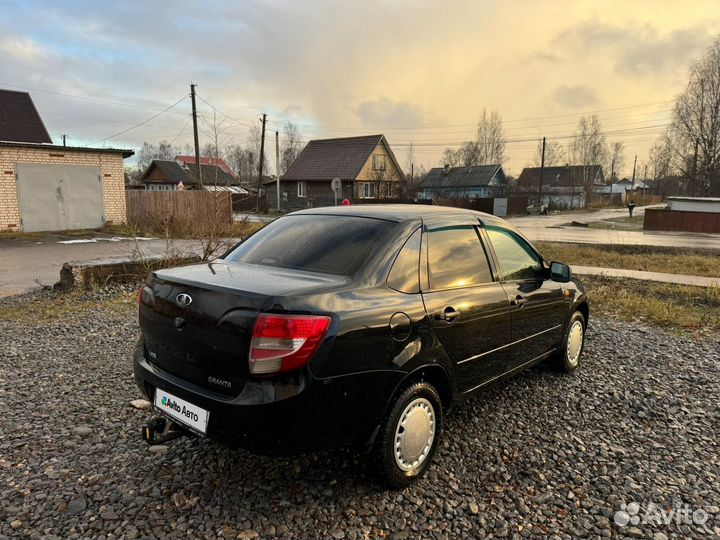 LADA Granta 1.6 МТ, 2015, 93 000 км