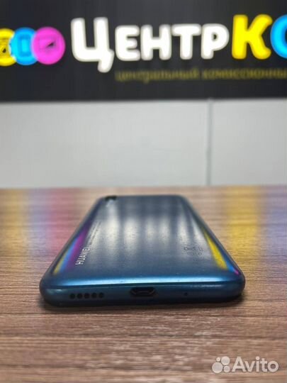 Смартфон Huawei Y5 2019 2/32Gb Синий