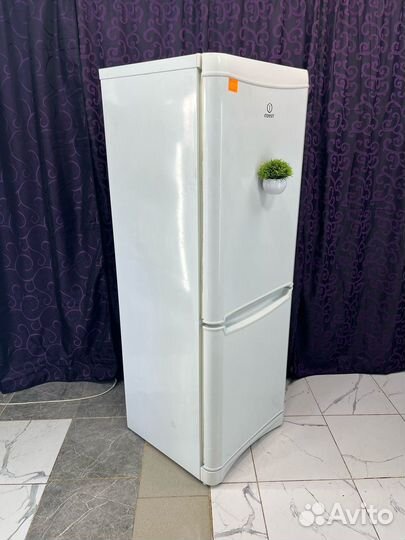 Холодильник бу с гарантией и доставкой Indesit