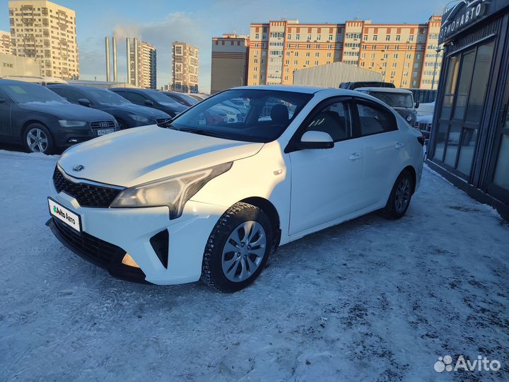 Kia Rio 1.4 AT, 2021, битый, 87 000 км