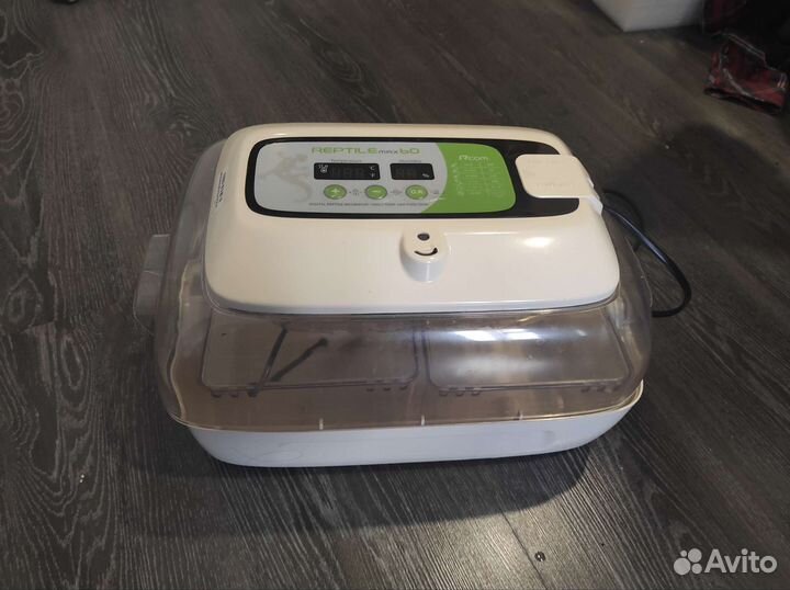 Инкубатор для рептилий