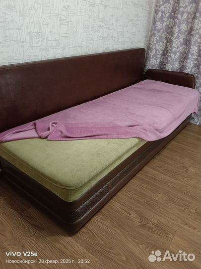 Диван бу, механизм тик так