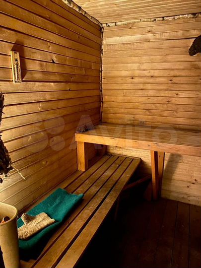 Дом 280 м² на участке 6 сот.