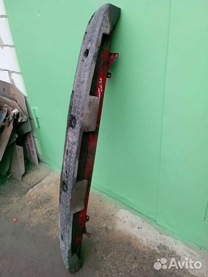 Усилитель заднего бампера Ford Focus 1