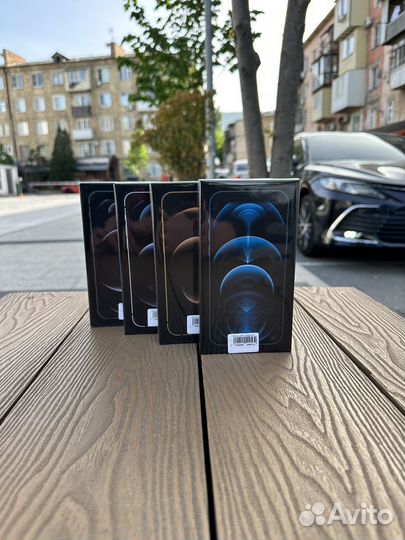 iPhone 12 Pro, 128 ГБ