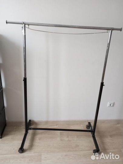 Вешалка стойка напольная